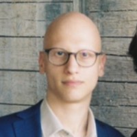 Esad Seki̇zkardeş