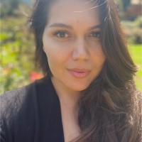 Yesenia L