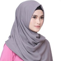 Lia Firdausy