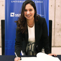 Claudia Veloso Donoso