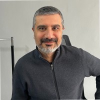 Ejder Altiparmak