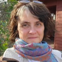 Brenda Plakans
