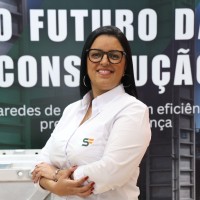 Valéria Alexandra de Oliveira