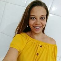 Camila Ferreira Reis