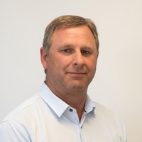 Arnie Larsen