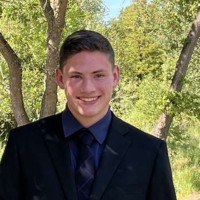Brett Davis