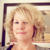 Linda Barr