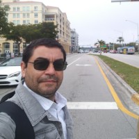 Roberto Farias