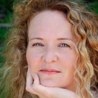 Vicky Gray