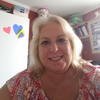 Elaine Crump