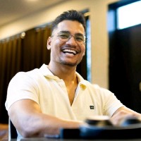 Prem Lakhara