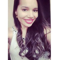 Fabricia Regina Pires