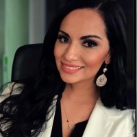 Itzel Garza Davis