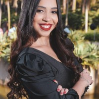 Stefhany Mello