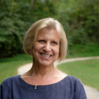 Laurie Ray, MSW, CMSW