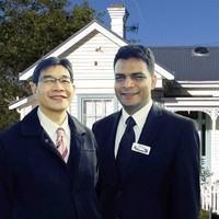 Sham And Sidney Barfoot And Thompson Howick