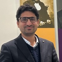 Dr Ikhlaq Ahmed