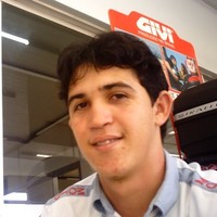 Roniel (°__°)