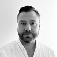 Andrew Holmes