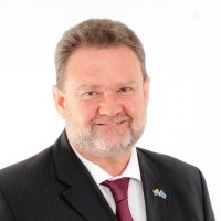 Stephen Lennon