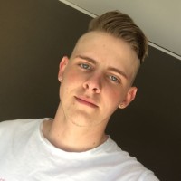 Logan Murray