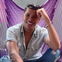 Elvis González