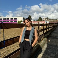 Simge Demir