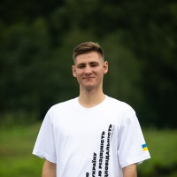 Денис Тітов