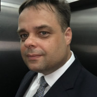 Fernando Richard Jr.