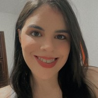 Taís Santiago