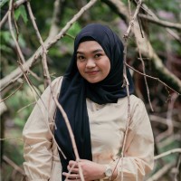 Dhina Aprilia Kurniawati