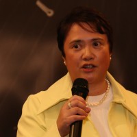 Clare Fernando