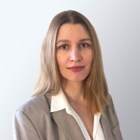 Lena L.