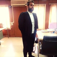 Dr Chandan Ahuja