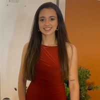 Isabela M. Leon de Paula