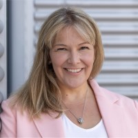 Dr. Simone Kansy