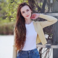Elisa Lara