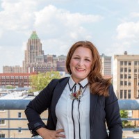 Amy Rencher, Mba
