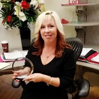 Lori Lallier