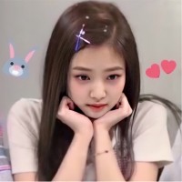 李玮萱