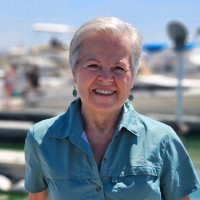 Lois Lopez