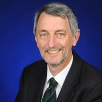 David J Lowe