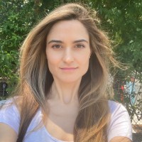 Mitrah Elizabeth Avini