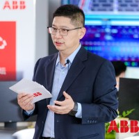 肖春华