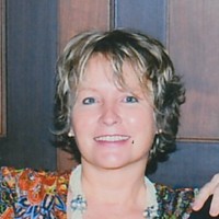 Suzanne Epp