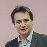 Александр Семенов