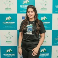 Débora Mozer Carminati