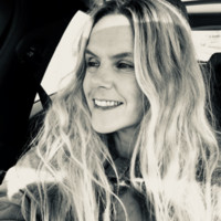 Annemieke Riesebos