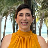 Veronica Tavares Schmidt