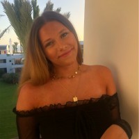 Elise Lynes